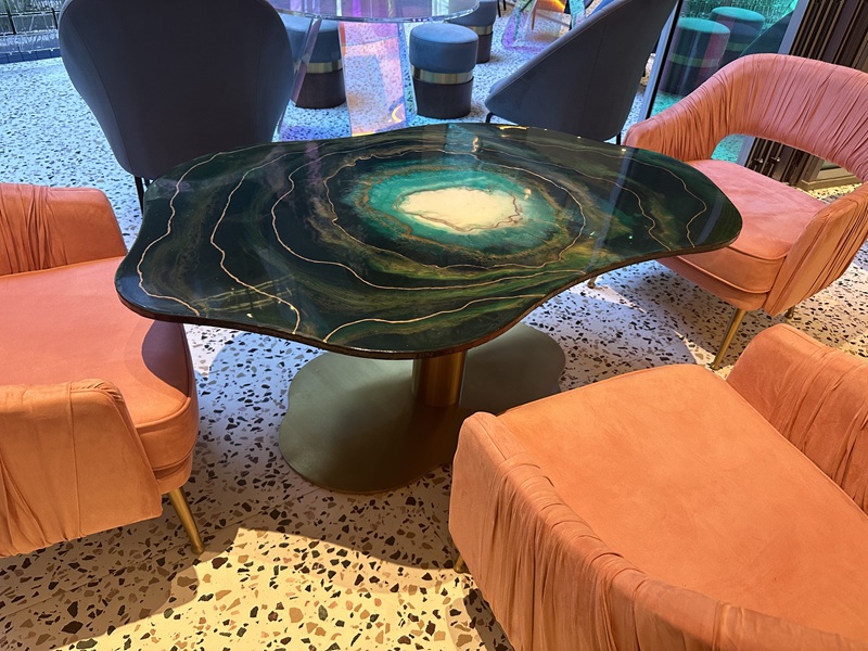 How to Choose Hotel Furniture Upholstery Fabric for Durability and Compliance